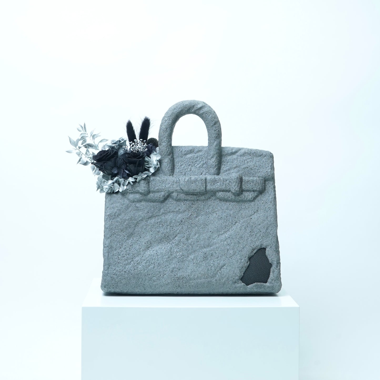 STONEWRAPPED VASE-BLACK