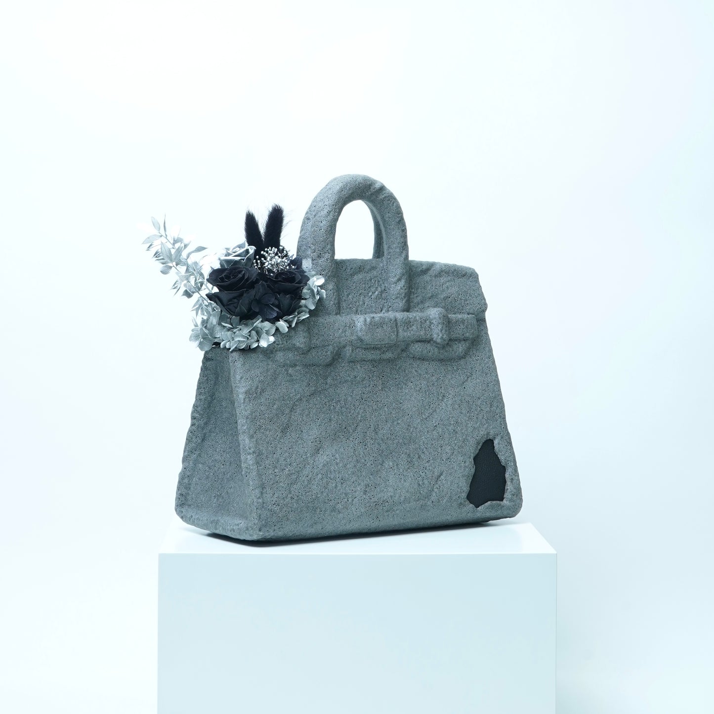 STONEWRAPPED VASE-BLACK