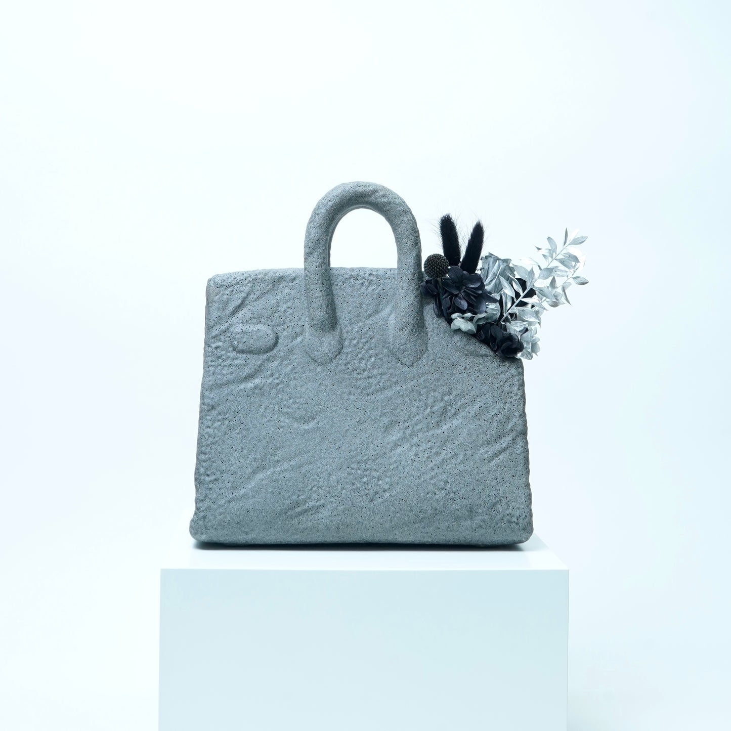 STONEWRAPPED VASE-BLACK